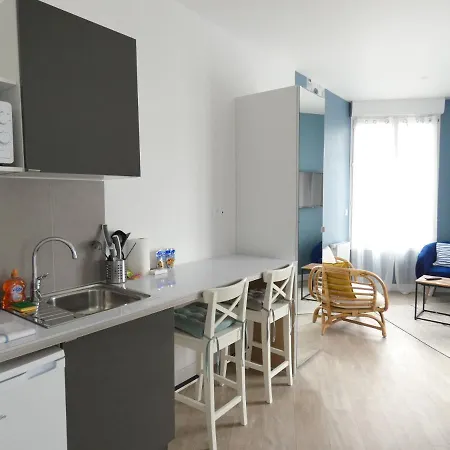 Superbe Studio Lumineux, Jolie Vue Ledellec Apartment