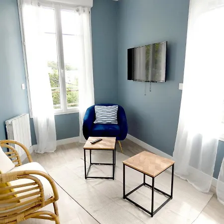 Superbe Studio Lumineux, Jolie Vue Ledellec